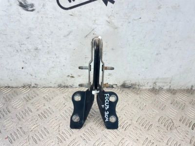 Лот: 25278782. Фото: 1. петли капота Ford Focus CB4. Двигатель и элементы двигателя