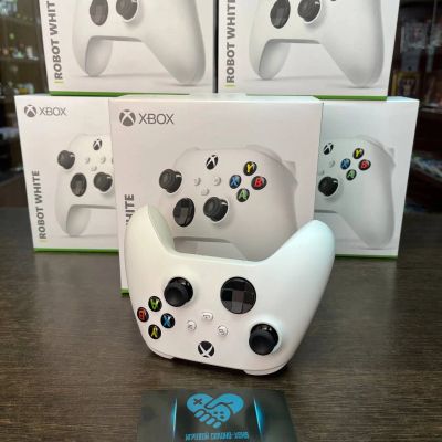 Лот: 19490286. Фото: 1. Оригинальный геймпад Xbox Series... Аксессуары для игровых приставок, консолей, геймпады