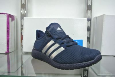 Лот: 9558251. Фото: 1. Кроссовки женские Adidas синие... Кеды, кроссовки, слипоны