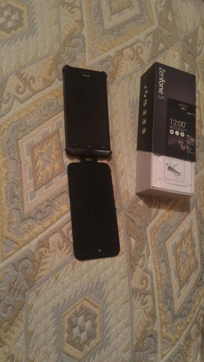 Лот: 7329592. Фото: 1. Asus ZenFone 5 A501CG плюс флип... Смартфоны