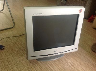 Лот: 3086447. Фото: 1. Монитор lg flatron. ЭЛТ-мониторы