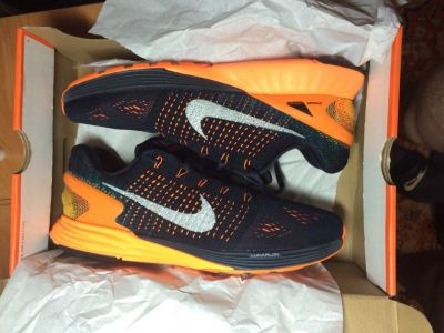 Лот: 7440244. Фото: 1. Кроссовки Nike lunarglide7. Кеды, кроссовки, слипоны