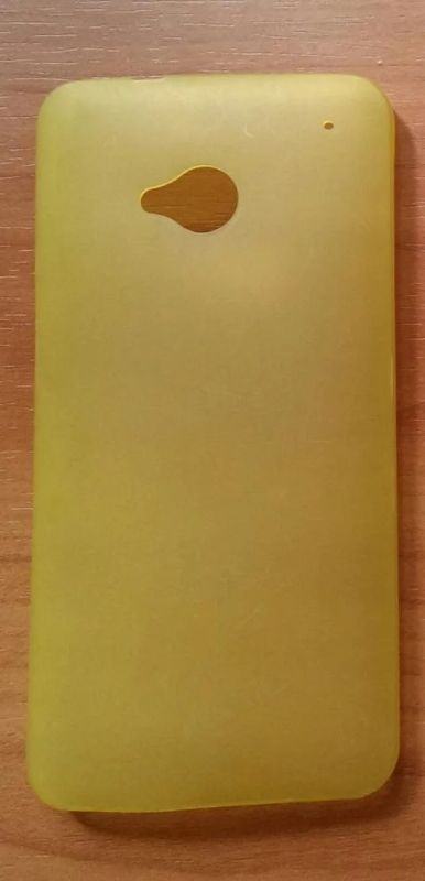 Лот: 4061515. Фото: 1. Бампер для HTC One m7 (желтый). Чехлы, бамперы