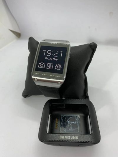 Лот: 20055768. Фото: 1. Смарт-часы Samsung Gear v700... Смарт-часы, фитнес-браслеты, аксессуары