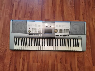 Лот: 19856922. Фото: 1. Синтезатор Yamaha PSR-295. Клавишные