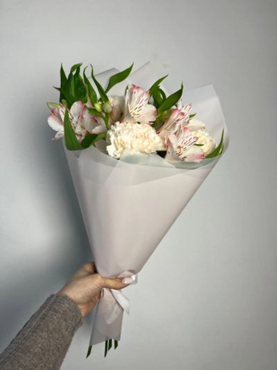 Лот: 24943623. Фото: 1. 5. Букет-комплимент. Свежие цветы