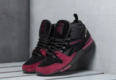 Лот: 11358158. Фото: 1. Кроссовки Reebok №1101111. Кеды, кроссовки, слипоны