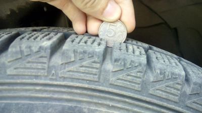 Лот: 9618229. Фото: 1. Dunlop grantrek sj7. Шины на дисках