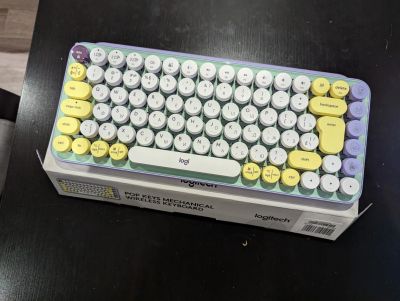 Лот: 20312834. Фото: 1. Клавиатура Logitech Pop Keys. Клавиатуры и мыши