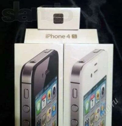 Лот: 1835948. Фото: 1. APPLE IPhone 4S (16GB) black/white... Кнопочные мобильные телефоны
