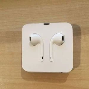 Лот: 11594224. Фото: 1. Наушники Apple EarPods Новые Оригинальные... Наушники, гарнитуры