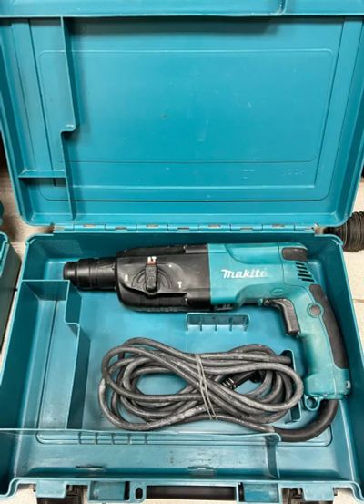 Лот: 20269144. Фото: 1. Перфоратор Makita HR2450 (2730Б... Электроинструмент