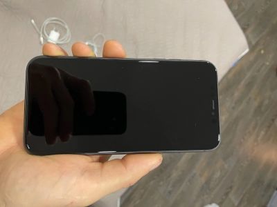 Лот: 16844743. Фото: 1. iPhone 11 128 gb. Смартфоны