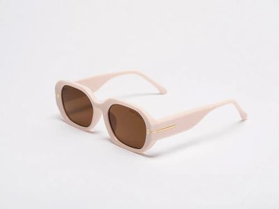 Лот: 24977750. Фото: 1. Очки Tom Ford. Очки солнцезащитные