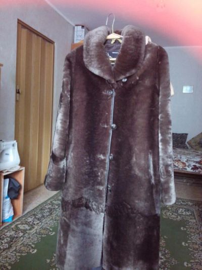 Лот: 6813651. Фото: 1. продам новую мутоновую шубу. Верхняя одежда