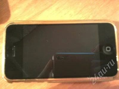 Лот: 1251763. Фото: 1. iphone 2g 8gbс небольшим дефектом. Смартфоны