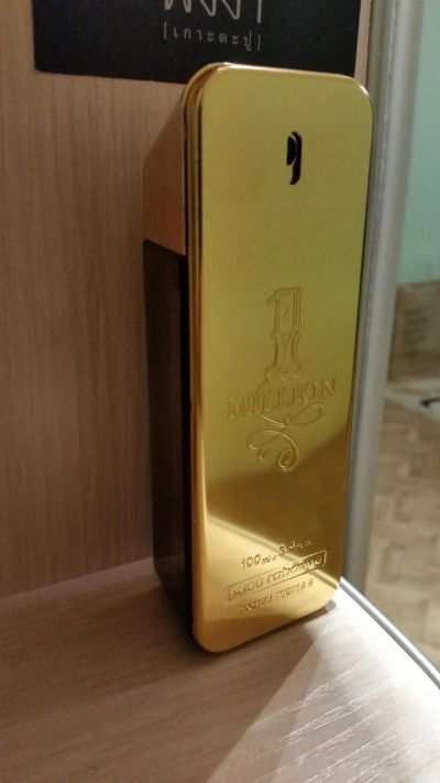 Лот: 6688356. Фото: 1. Paco Rabanne 1 million 100мл. Мужская парфюмерия