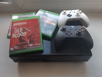 Лот: 18266411. Фото: 1. Xbox one 500gb. Игры для консолей