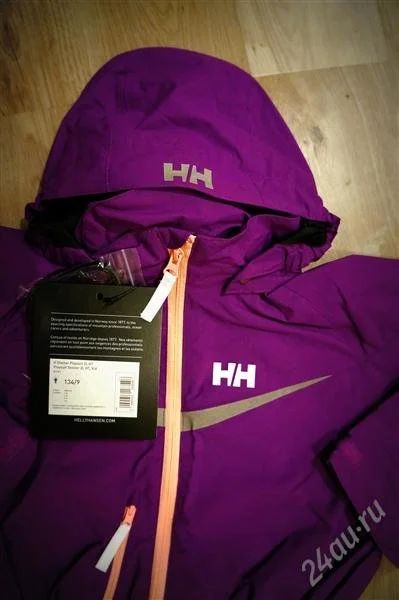 Лот: 2389422. Фото: 1. зимний комбинезон helly hansen... Костюмы, пиджаки, комбинезоны