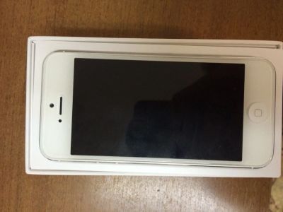 Лот: 6147133. Фото: 1. iPhone 5 16Gb White. Новый. Полный... Смартфоны