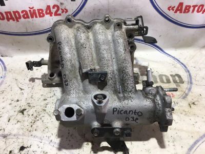 Лот: 21717059. Фото: 1. коллектор впускной Kia Picanto... Двигатель и элементы двигателя