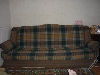 Лот: 720953. Фото: 1. срочно продам диван 950 рублей. Кресла, пуфы