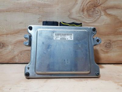 Лот: 18822232. Фото: 1. Блок управления двс Honda Fit... Электрооборудование