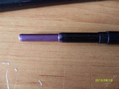Лот: 2676674. Фото: 1. Тени - карандаш для век Avon с... Макияж