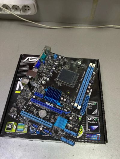Лот: 15593741. Фото: 1. Материнская плата ASUS M5A78L-M... Материнские платы