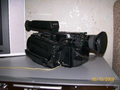 Лот: 130169. Фото: 1. Видеокамера SONY. Видеокамеры