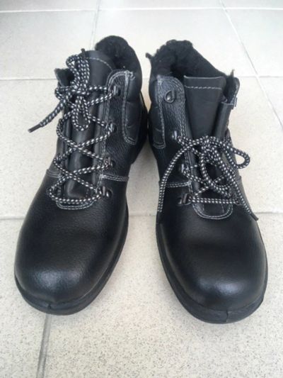 Лот: 10069522. Фото: 1. Рабочая обувь ботинки Roverboots... Другое (спецодежда, сиз, пожарное оборудование)
