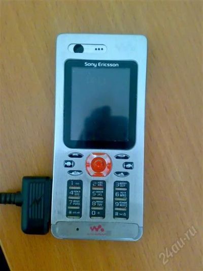 Лот: 842233. Фото: 1. Sony Ericsson W880 предлогаем... Кнопочные мобильные телефоны