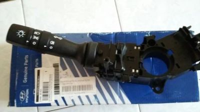 Лот: 9535495. Фото: 1. Подрулевой переключатель для hyundai... Электрооборудование