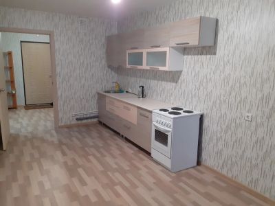 Лот: 20296184. Фото: 1. Сдам просторную квартиру 50.5... Квартиры, студии
