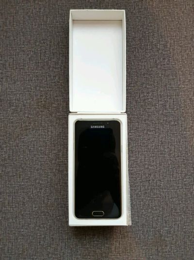 Лот: 11280679. Фото: 1. Смартфон Samsung Galaxy A3 (2016... Смартфоны