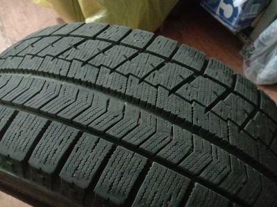 Лот: 16557936. Фото: 1. Шины Bridgestone Blizzak VRX 205... Шины