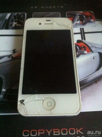 Лот: 8246392. Фото: 1. Iphone 4 (16gb) white. Смартфоны