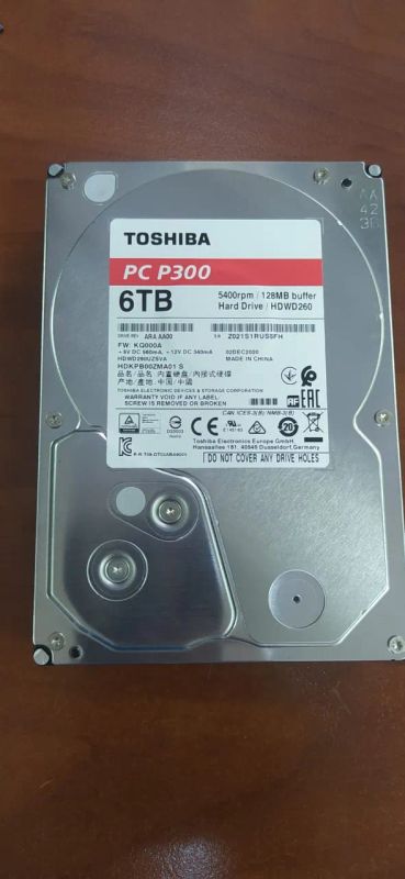 Лот: 20744652. Фото: 1. Жесткий диск Toshiba HDWD260UZSVA. Жёсткие диски (HDD)