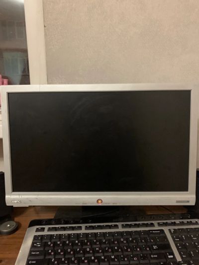 Лот: 15193584. Фото: 1. Монитор Benq, Срочно!. ЖК-мониторы