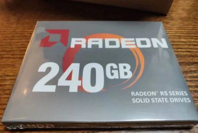 Лот: 21098713. Фото: 1. 2.5" SATA накопитель AMD Radeon... SSD-накопители