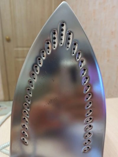 Лот: 17311295. Фото: 1. Утюг Braun saphir-jet pv3550... Утюги, парогенераторы, отпариватели