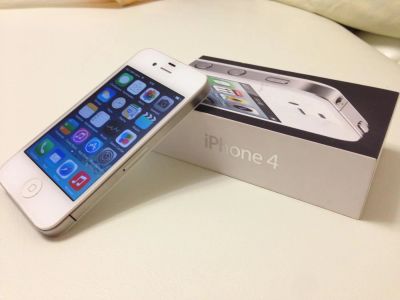 Лот: 4230407. Фото: 1. Iphone 4 полный комплект(РСТ... Смартфоны