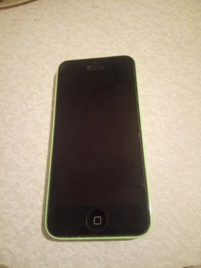 Лот: 6253752. Фото: 1. iPhone 5 c 16gb. Смартфоны