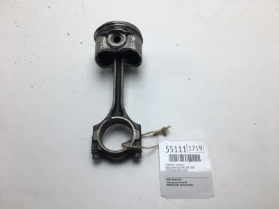 Лот: 20397339. Фото: 1. Поршень с шатуном Mazda Demio... Двигатель и элементы двигателя