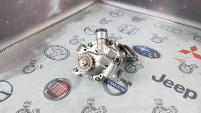 Лот: 23587421. Фото: 1. Насос масляный Toyota Prius 2ZR-FXE... Двигатель и элементы двигателя