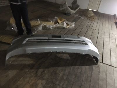 Лот: 15039475. Фото: 1. Бампер передний Toyota Hiace 2005-2013. Кузов