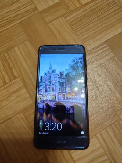 Лот: 19417748. Фото: 1. Huawei honor. Смартфоны