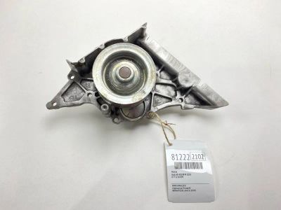 Лот: 21449430. Фото: 1. Помпа Audi A8 2003 077121019M... Кузов