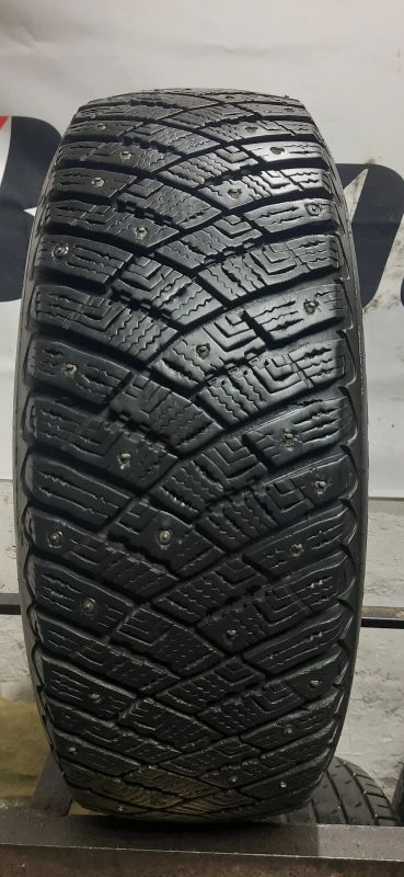 Лот: 18742250. Фото: 1. 195/65R15 95T GoodYear Ultragrip... Шины