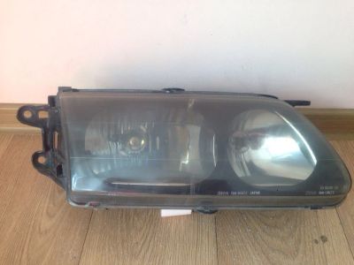 Лот: 7042900. Фото: 1. Фара правая Mazda Сappella GW8W... Оптика и освещение